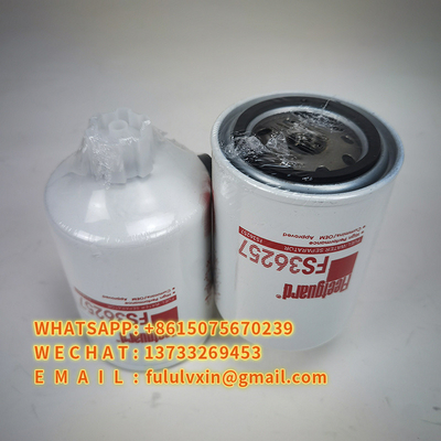 FS36257 เครื่องแยกน้ำน้ำมันดีเซลไส้กรองSP133011 Fregaอะแดปเตอร์Liugong 5318821