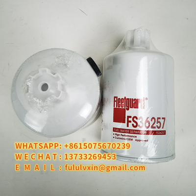 FS36257 เครื่องแยกน้ำน้ำมันดีเซลไส้กรองSP133011 Fregaอะแดปเตอร์Liugong 5318821